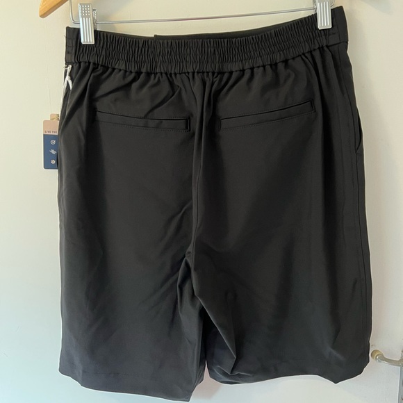 Tommy Bahama Women’s Black Flat Front Shorts - Picture 6 of 8